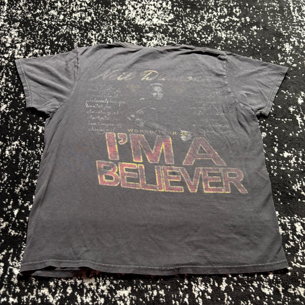 Neil Diamond World Tour 2012 I'm A Believer Faded Black Graphic T-Shirt Mens M